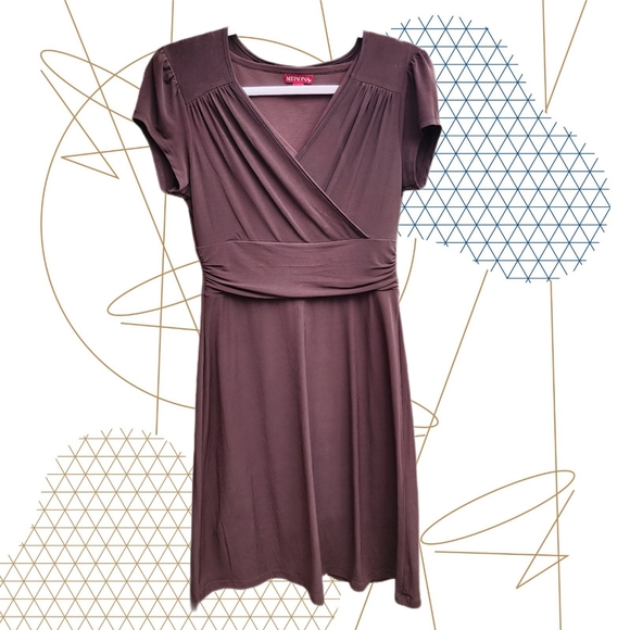 Merona Dresses & Skirts - Merona Brown Pleated Cap Sleeve Bodyshaper Lined Crossed V Neck Size S